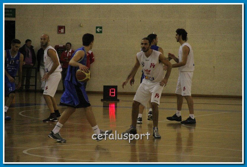 121223 Aquila 453_tn.jpg